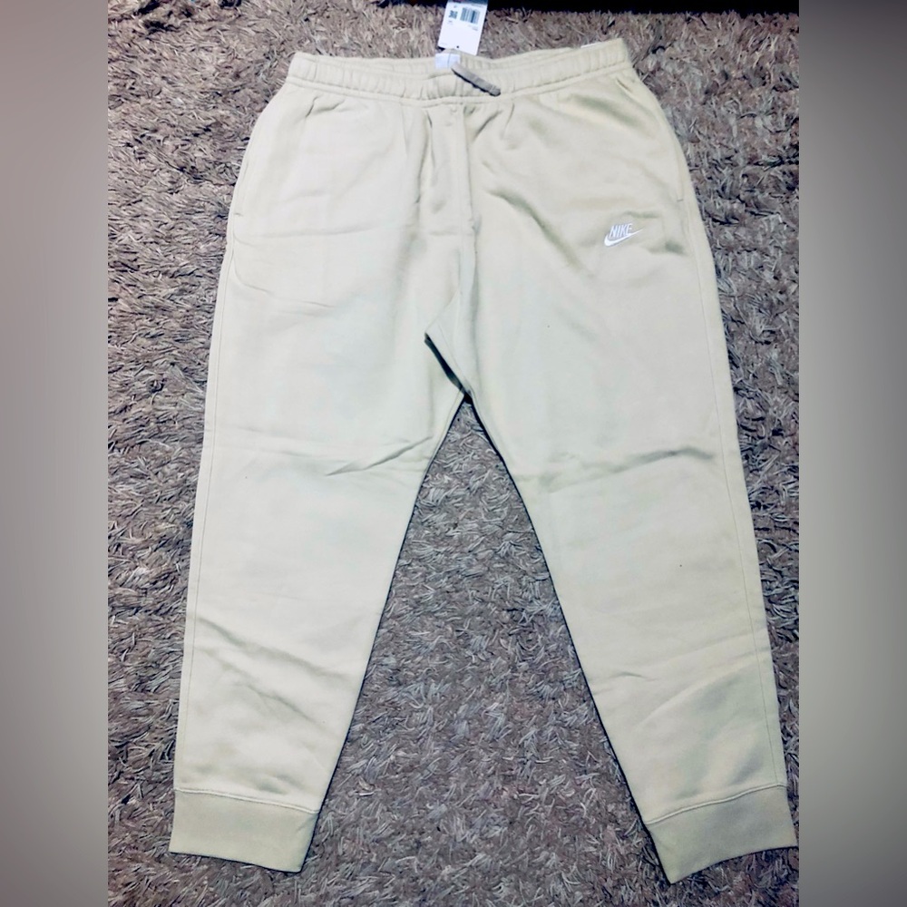 Nike mens wear